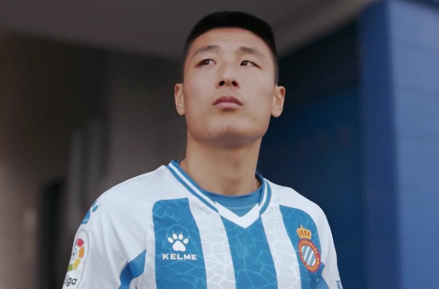 男生撒尿视频